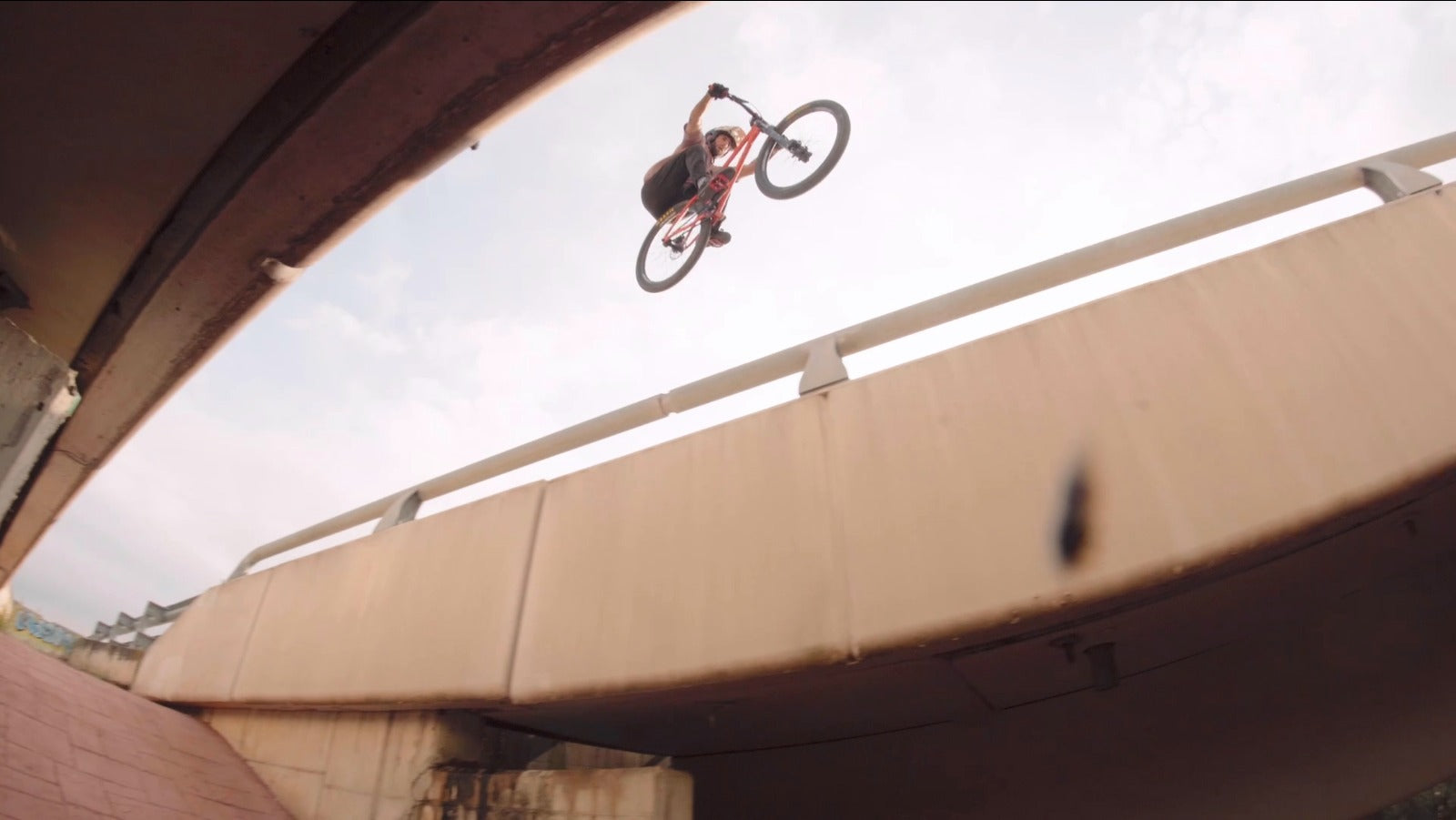 Salsa Brava - Adrien Loron Takes on Urban Riding in Barcelona